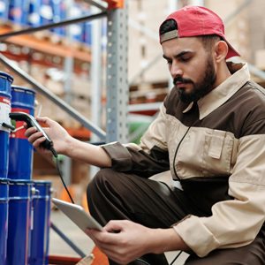 Ropa laboral personalizada para el sector industrial