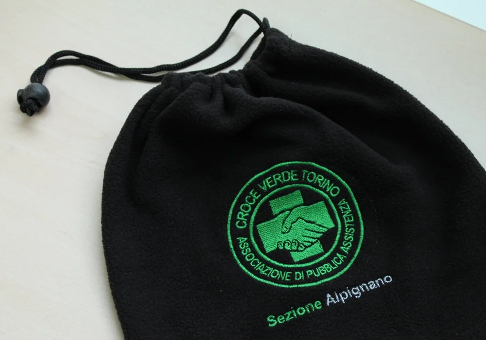 <br />
<b>Warning</b>:  Undefined variable $title in <b>/home/teefactory/public_html/00-helpers.php</b> on line <b>112</b><br />
